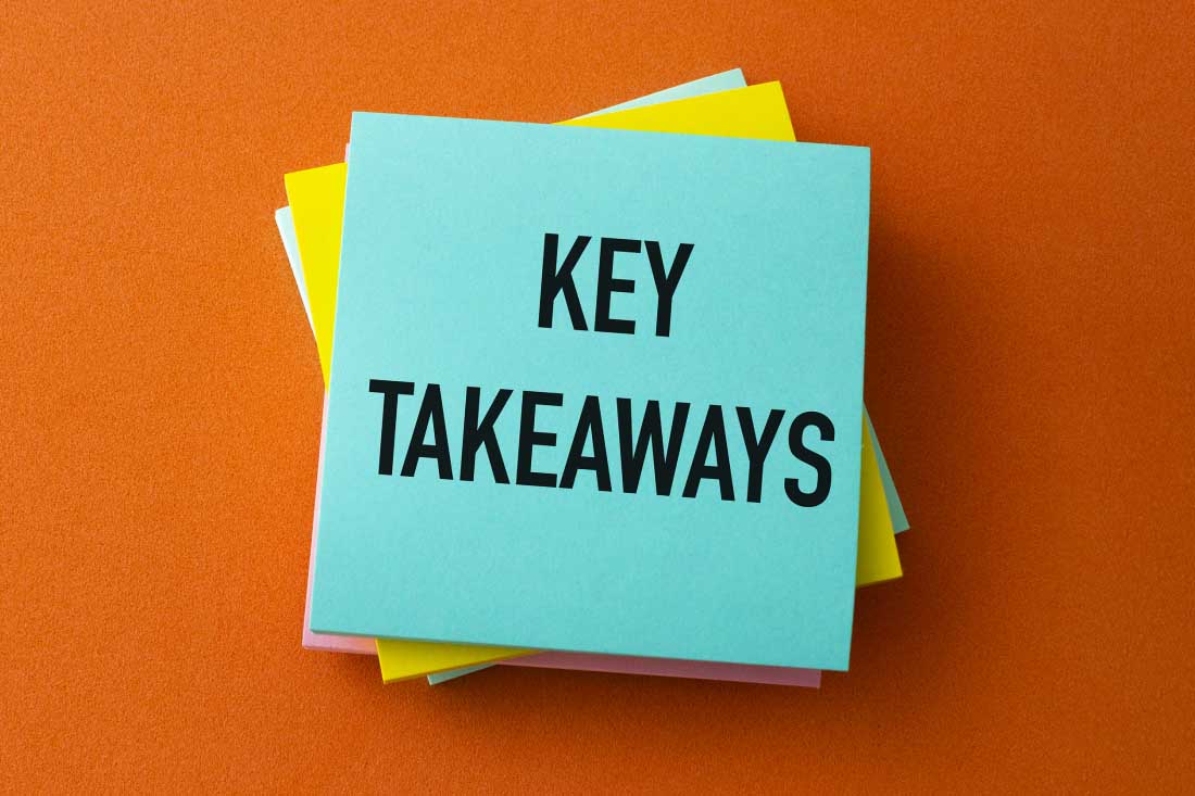 A blue sticky note that reads “key takeaways”.